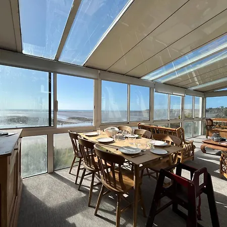 La Colombière - Front De Villa