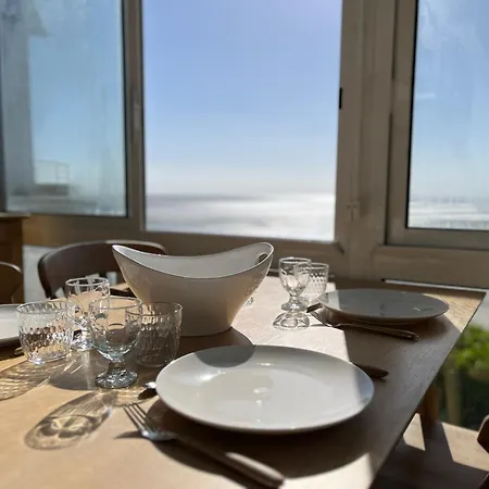 La Colombière - Front De Villa Granville