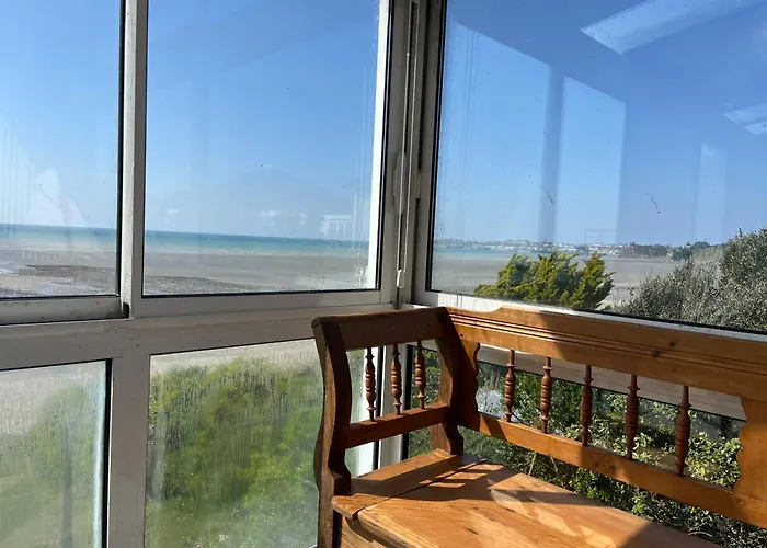 La Colombiere - Front De Villa